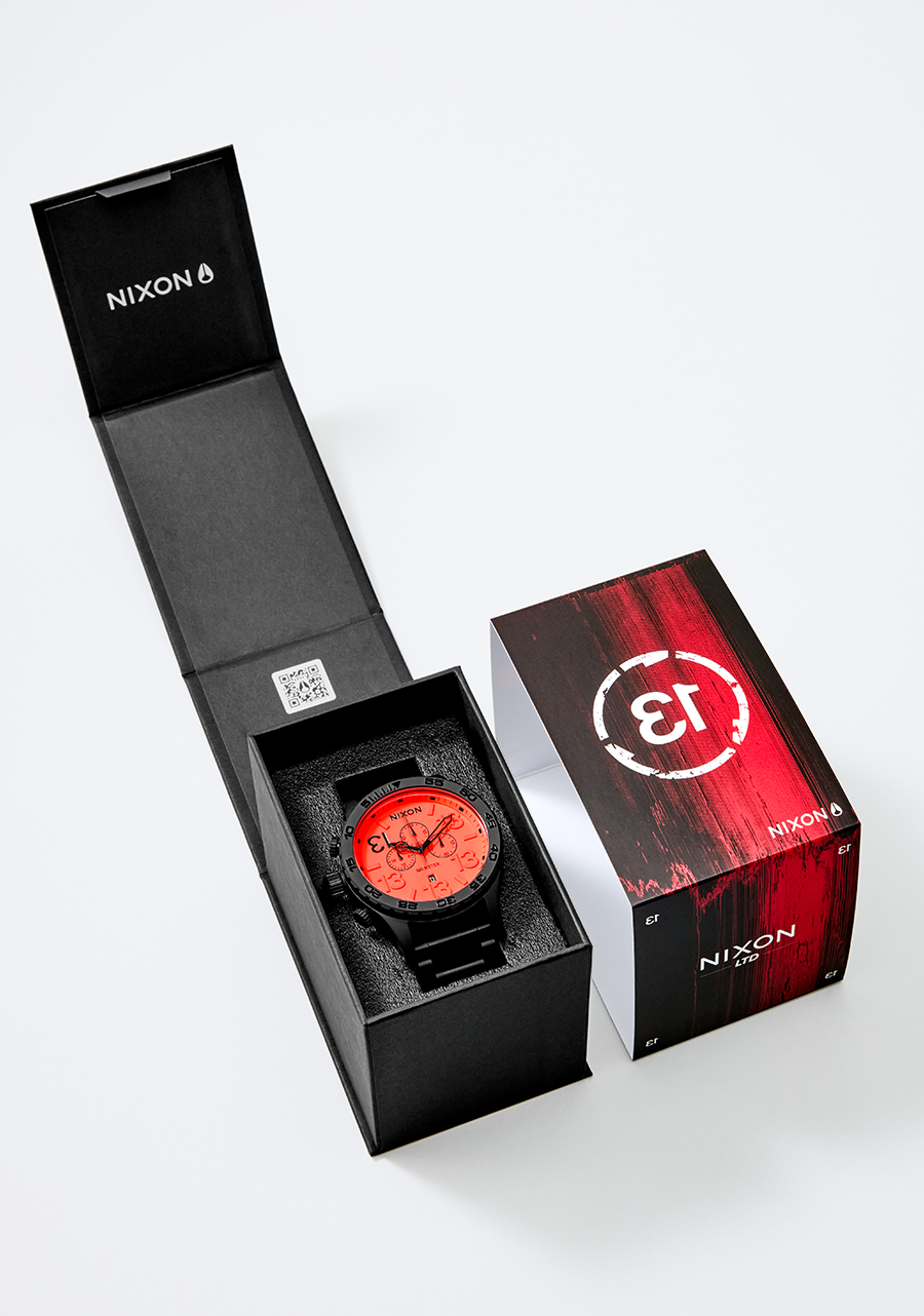 51-30 Chrono Freitag der 13. Edition – Super Black / Neon Red / EU View 6