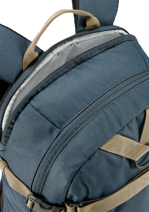 Gamma 22L Rucksack - Marineblau / Mehrfarbig