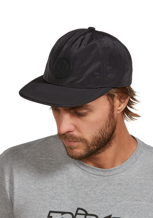 Flight Strapback-Cap - Schwarz