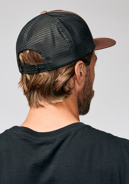 Slidin Trucker - Braun View 7